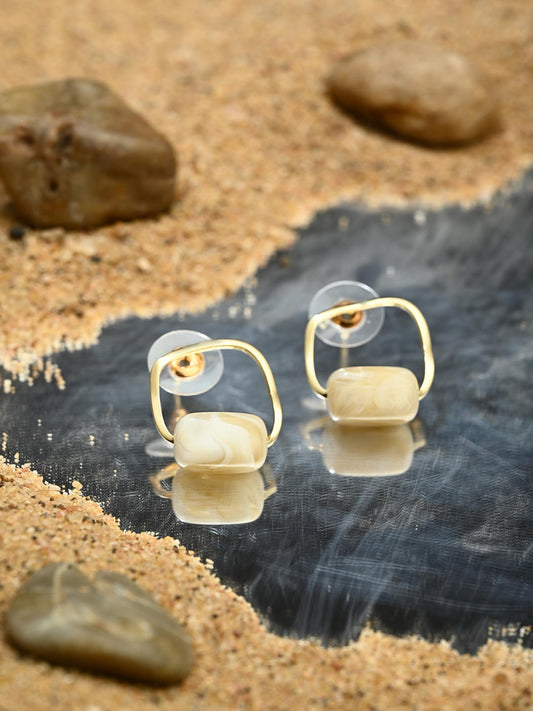 Frost Edge Studs