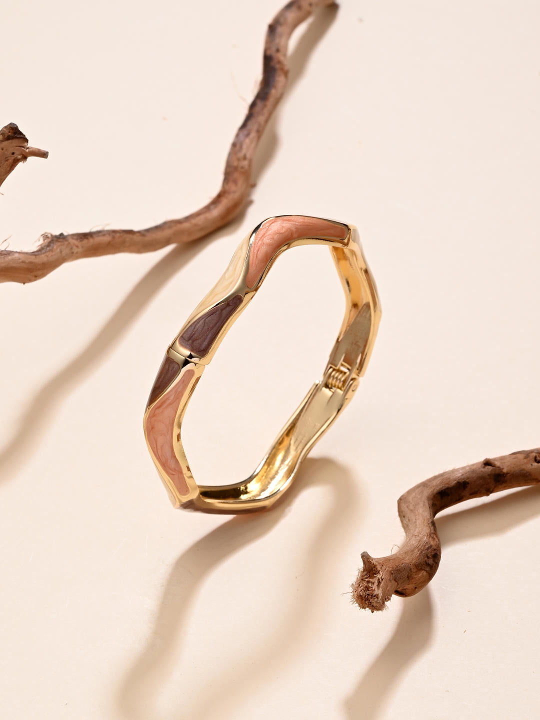 Enamel Ripple Wave Bangle – BROWN