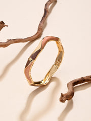 Enamel Ripple Wave Bangle – BROWN
