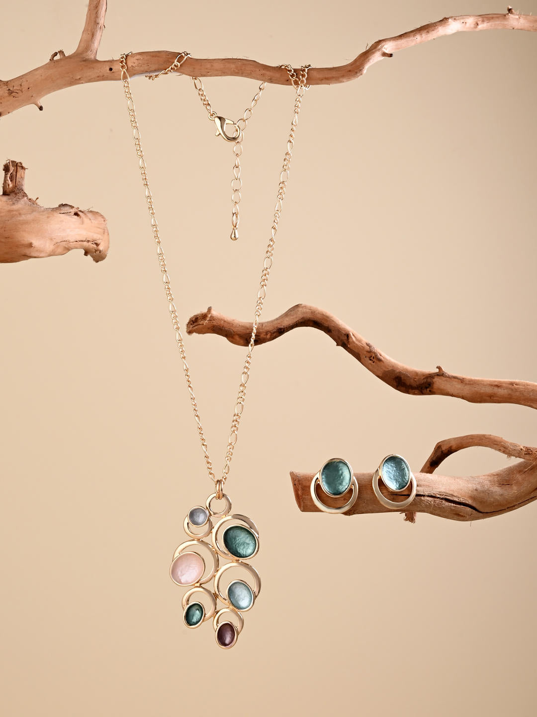 Serene Symphony Necklace Set
