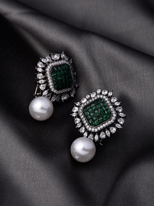 Emerald Pearl Drop earrings