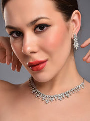Ethereal Leaf Necklace