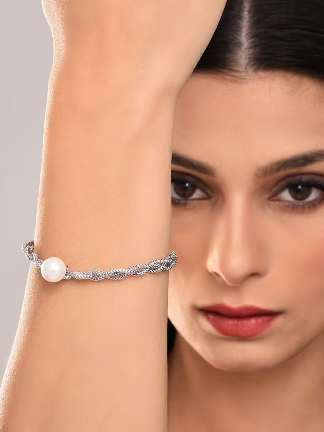 Classic Silver Pearl Bracelet