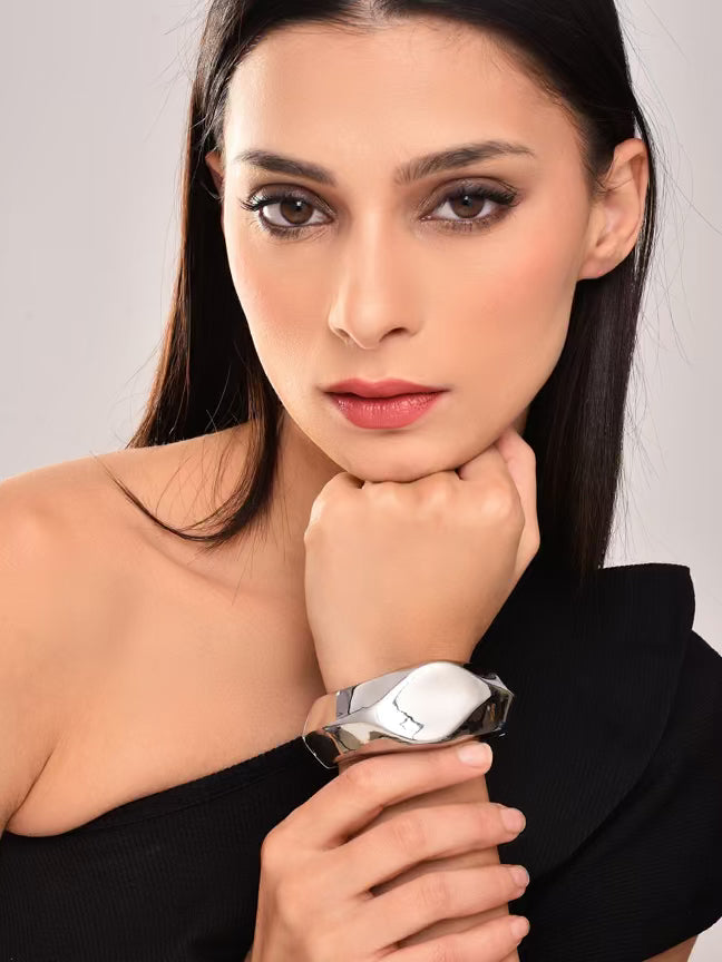 Cushion Shaped Silver Bangle