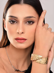 Leaf Gold Bangle