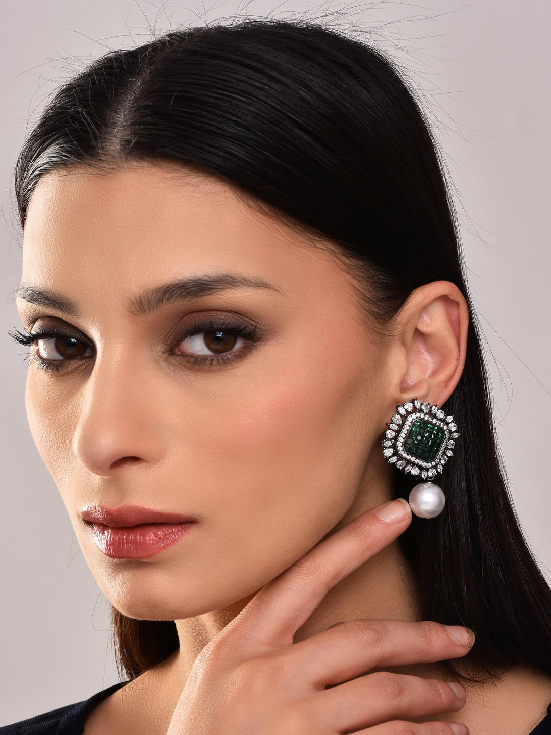 Emerald Pearl Drop earrings