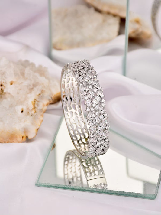 Busy Stone Work Openable Bangle