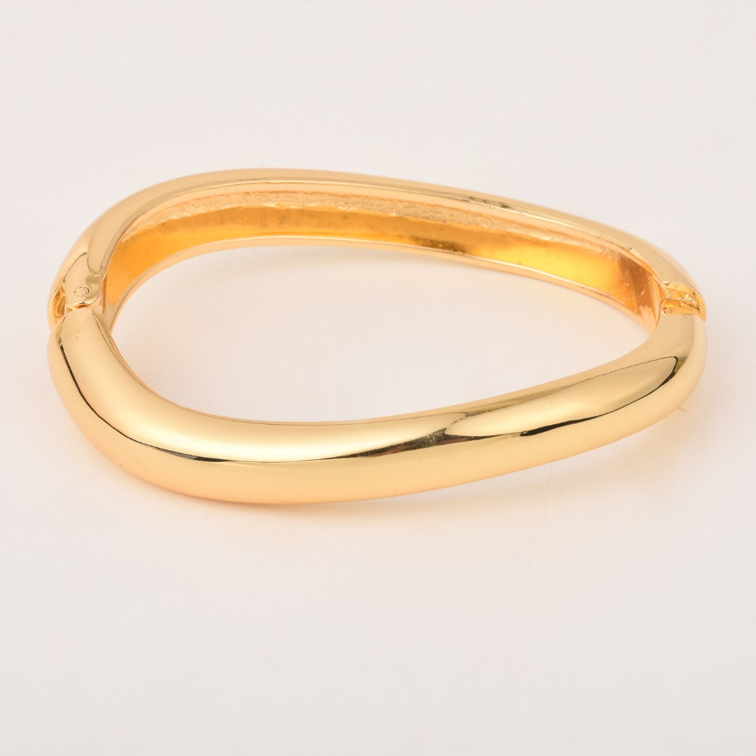 Gold Plain Bangle