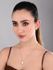 Pearl Dew Pendant Necklace