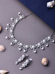 CLASSY PEARL & DIAMOND NECKLACE SET