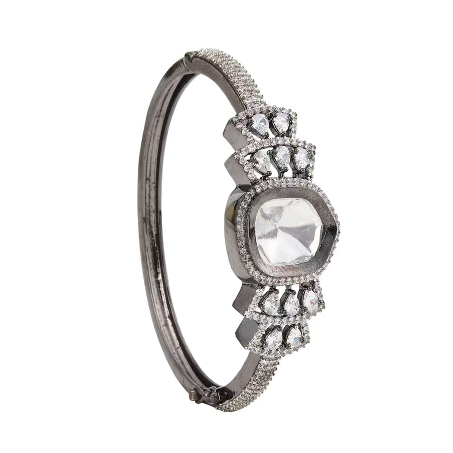 Uncut Polki  Kundan openable Bracelet with White Stones