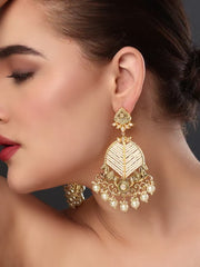Golden Pearl Dangling Earring