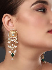 Gold Drop Earring with Pearl