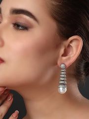 SILVER PEARL DROP EARRING