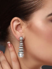 SILVER PEARL DROP EARRING