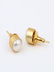 Classic Pearl Stud Earrings