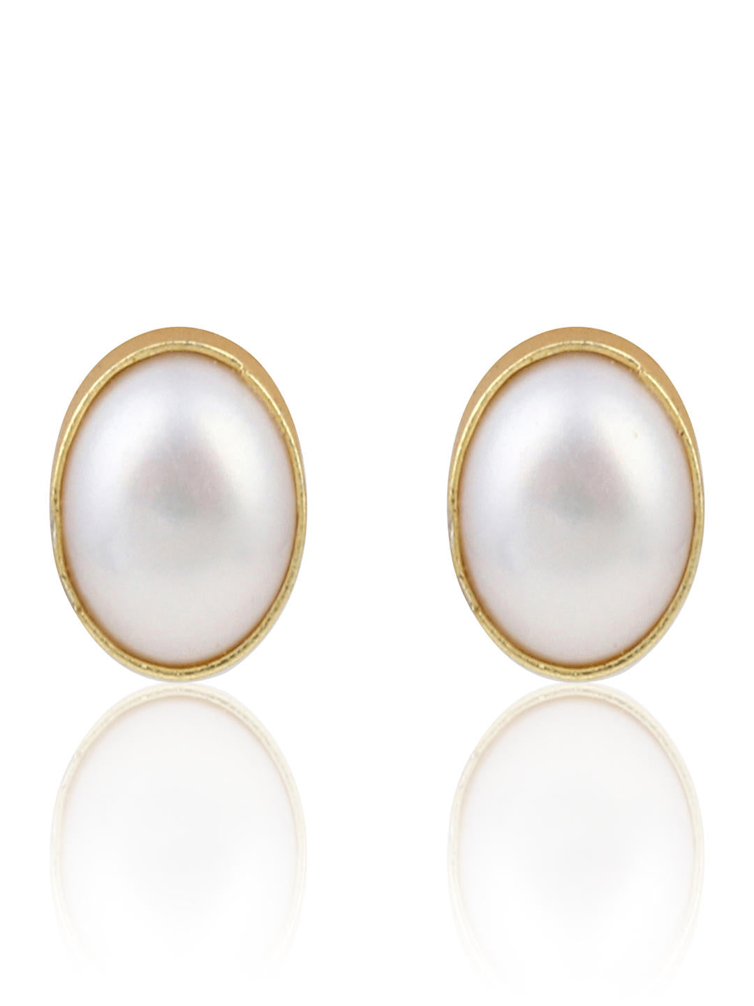 Classic Pearl Stud Earrings