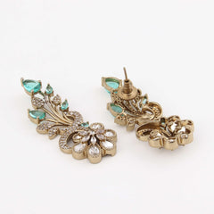 Sage Green Gold Petal Shine Kundan Earring